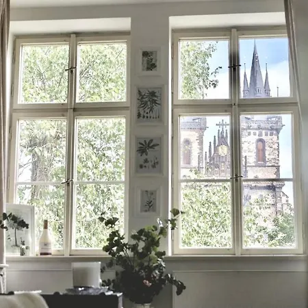 Apartament Old Town Square